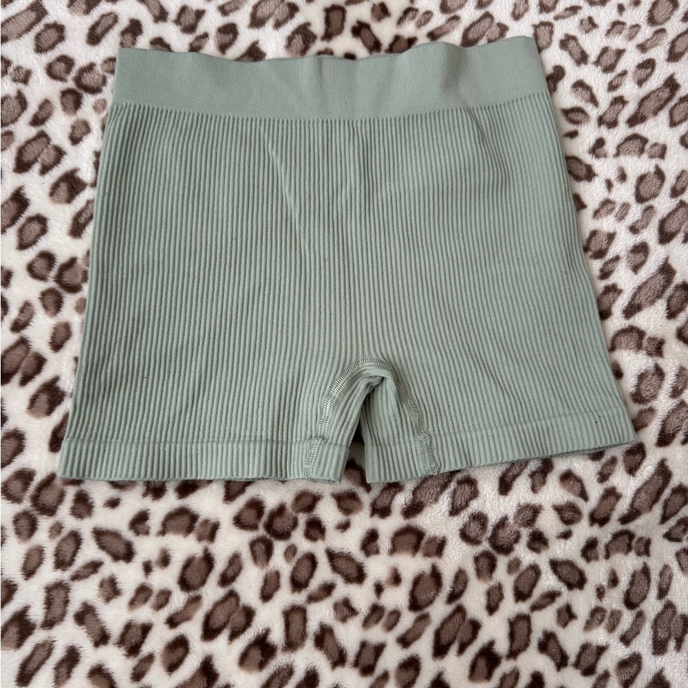 Sunday Best Ribbed Olive Women's Bike Shorts
